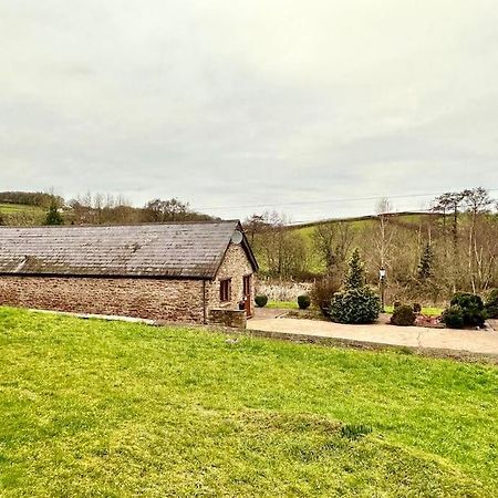 Detached One Level Stone Barn Villa Llangwm-Isaf ภายนอก รูปภาพ